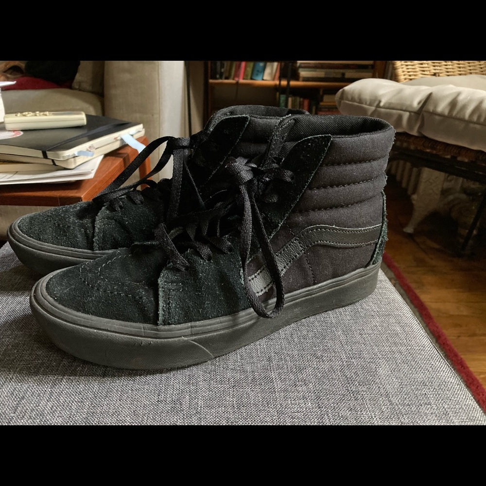 Vans hi-top sneakers - size 8 - black